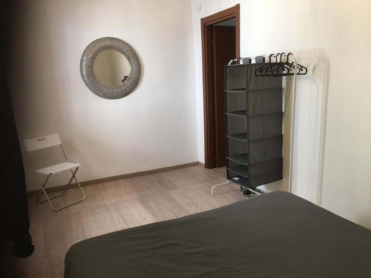 La Casa Nell'Antico Cortile Appartement Catánia Buitenkant foto